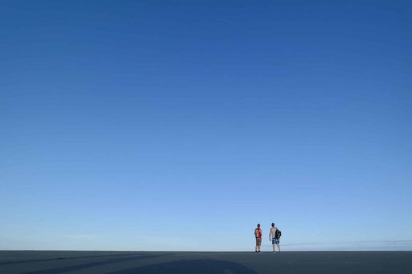 Comment les hôtesses de l'air font-elles pour voyager avec peu de bagages ?